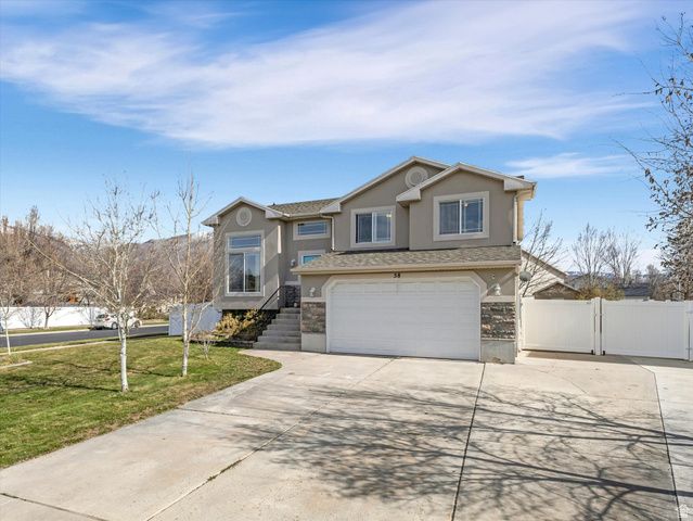 58 N COUNTRY BEND RD, Farmington, UT 84025