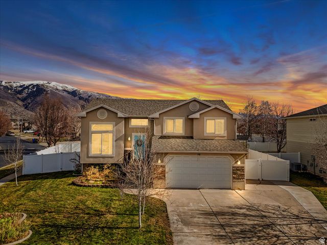 58 N COUNTRY BEND RD, Farmington, UT 84025