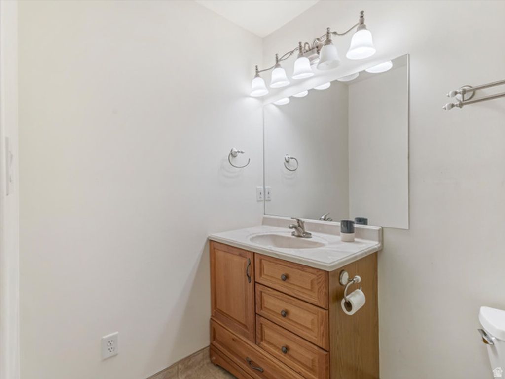Image 26 of property listing at 58 N COUNTRY BEND RD, Farmington, UT 84025