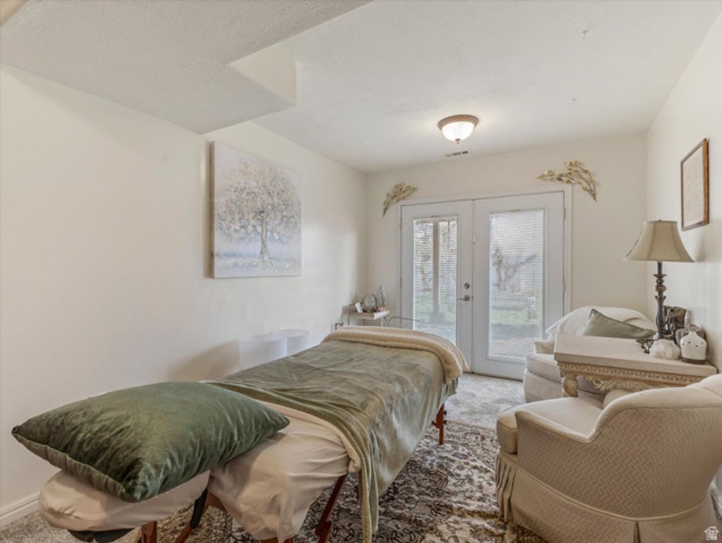 Image 28 of property listing at 58 N COUNTRY BEND RD, Farmington, UT 84025