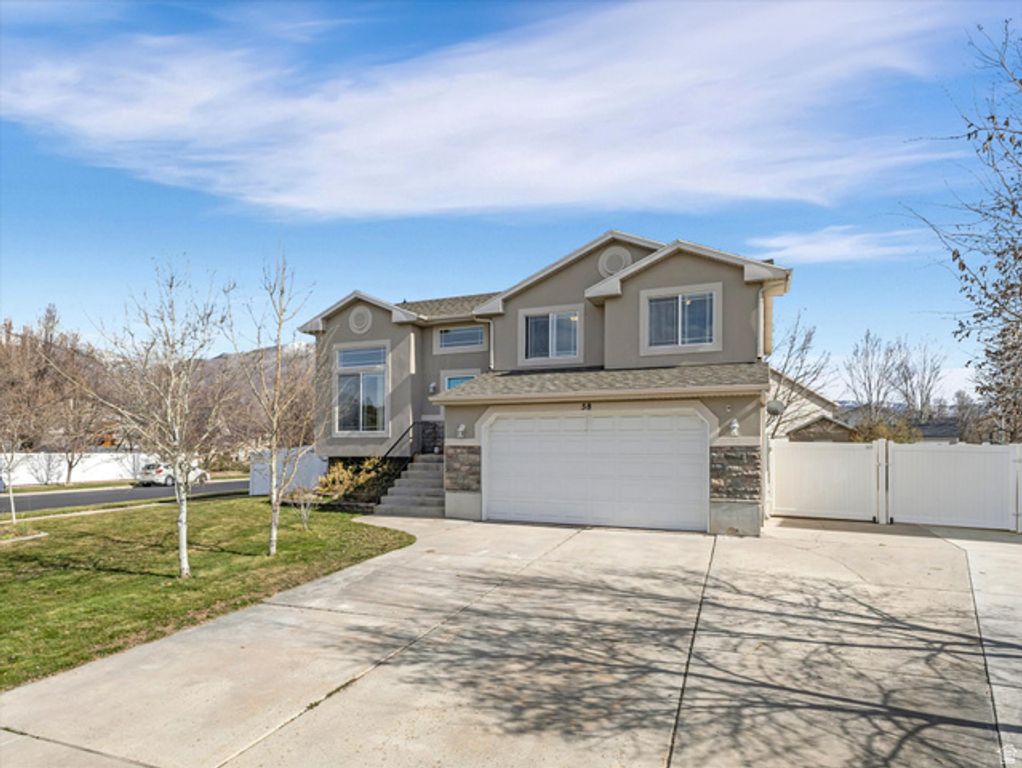 Image 38 of property listing at 58 N COUNTRY BEND RD, Farmington, UT 84025