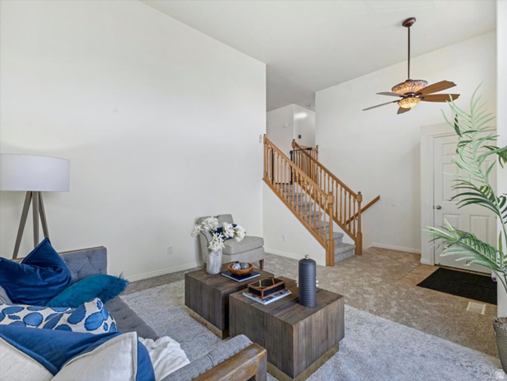 Image 5 of property listing at 58 N COUNTRY BEND RD, Farmington, UT 84025