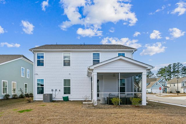 453 Eagleview Drive, Moncks Corner, SC 29461