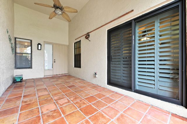 9585 Lancaster Place, Boca Raton, FL 33434