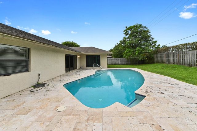 9585 Lancaster Place, Boca Raton, FL 33434