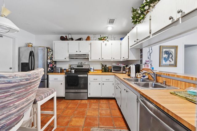9585 Lancaster Place, Boca Raton, FL 33434