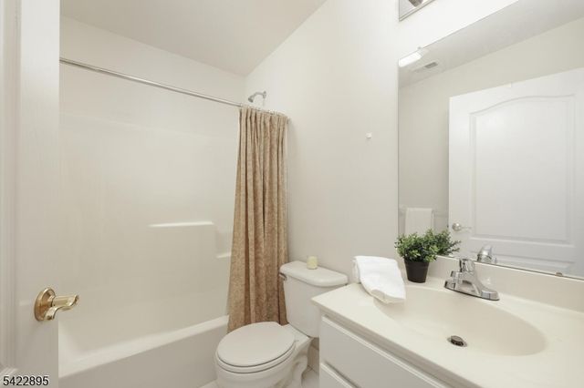 201 Merry Ln, Hillsborough Twp., NJ 08844