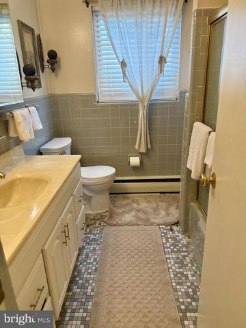 637 22ND ST S, Arlington, VA 22202