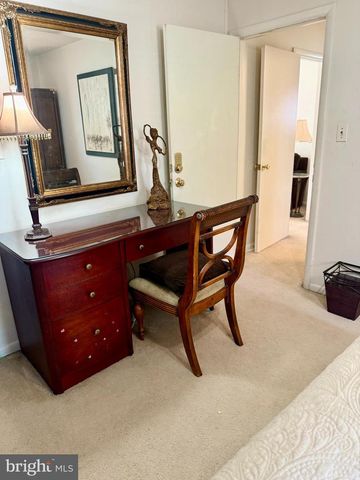 637 22ND ST S, Arlington, VA 22202