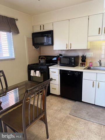 637 22ND ST S, Arlington, VA 22202