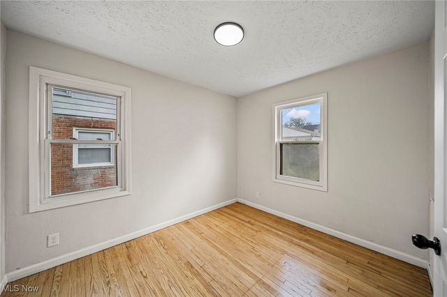 3983 E 176th Street, Cleveland, OH 44128