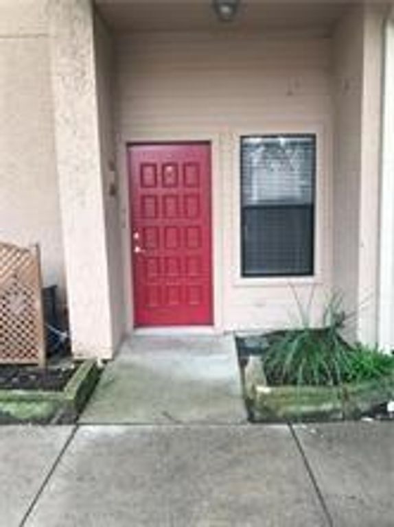 8418 Fathom CIR D-401, Austin, TX 78750