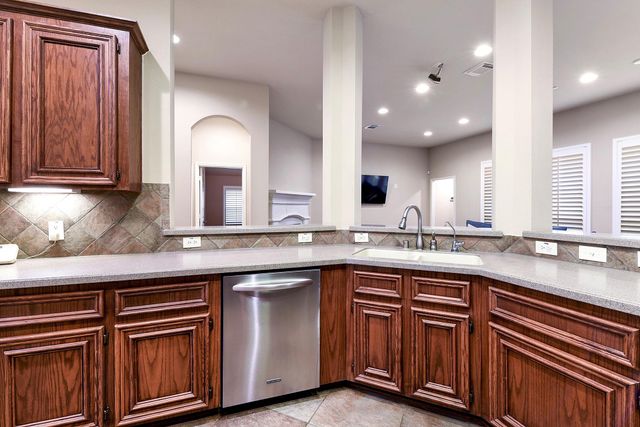 28202 Sweet Oak Lane, Katy, TX 77494