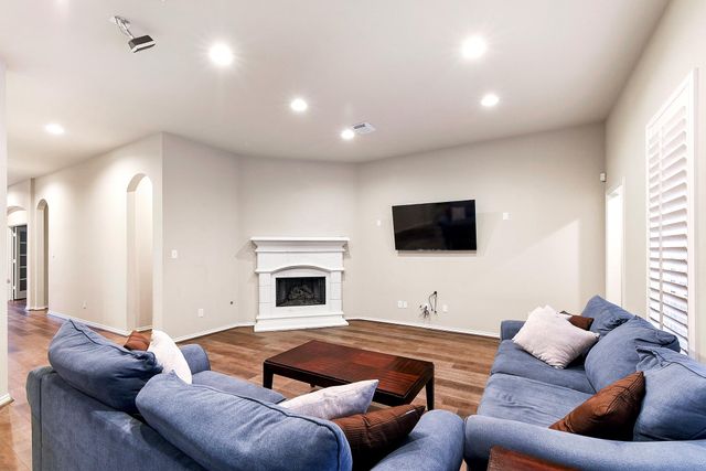 28202 Sweet Oak Lane, Katy, TX 77494