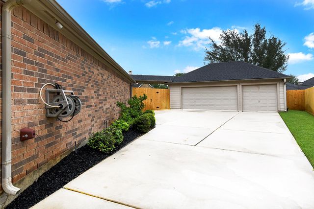 28202 Sweet Oak Lane, Katy, TX 77494