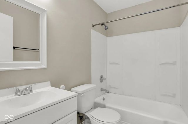 6028 Dickson Road, Indianapolis, IN 46226