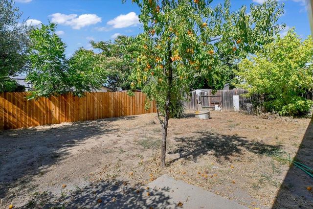 5277 Aspen, Olivehurst, CA 95961