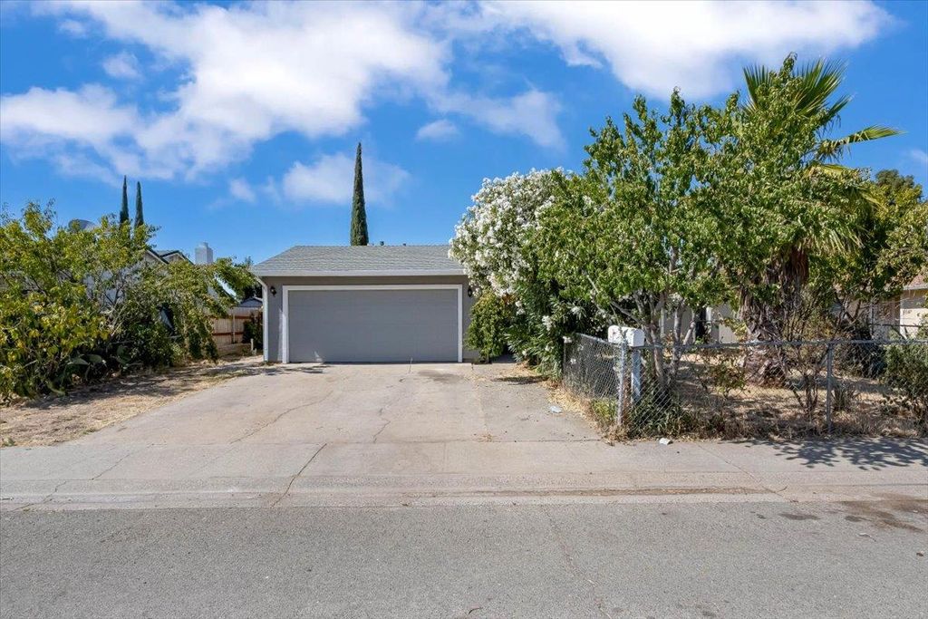 5277 Aspen, Olivehurst, CA 95961