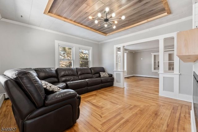 1 Old Dingman Rd, Sandyston Twp., NJ 07851