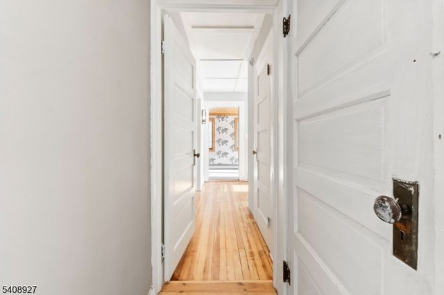 1 Old Dingman Rd, Sandyston Twp., NJ 07851