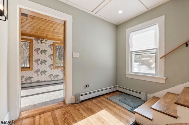 1 Old Dingman Rd, Sandyston Twp., NJ 07851