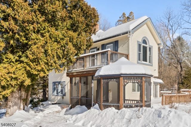 1 Old Dingman Rd, Sandyston Twp., NJ 07851