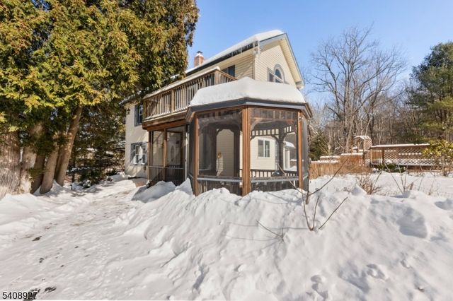 1 Old Dingman Rd, Sandyston Twp., NJ 07851