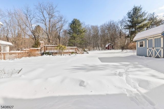 1 Old Dingman Rd, Sandyston Twp., NJ 07851