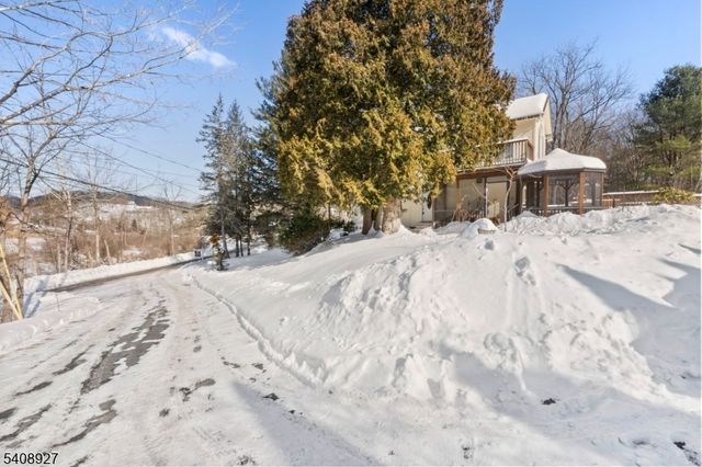 1 Old Dingman Rd, Sandyston Twp., NJ 07851