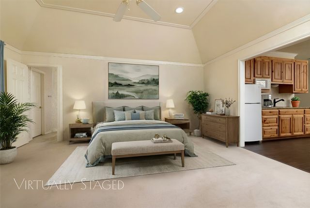 4224 Hollow Creek Court, Fort Worth, TX 76008