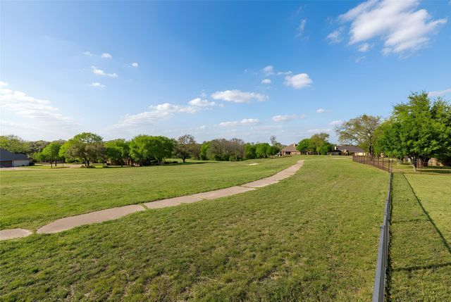 4224 Hollow Creek Court, Fort Worth, TX 76008