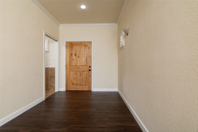 4224 Hollow Creek Court, Fort Worth, TX 76008