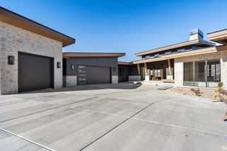 6251 E LEGACY DR, Huntsville, UT 84317