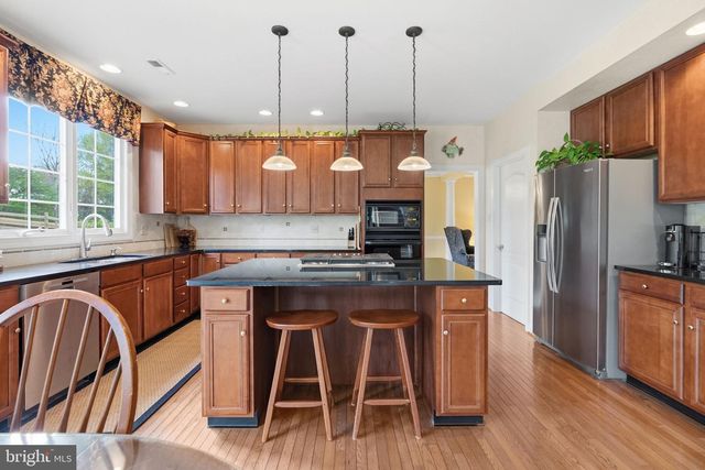 291 DRESSAGE CT, West Chester, PA 19382