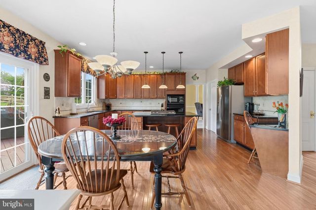 291 DRESSAGE CT, West Chester, PA 19382