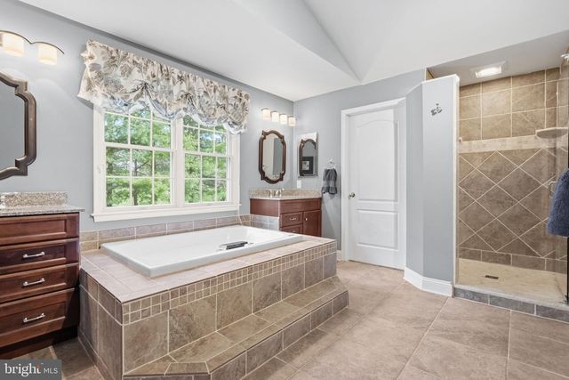 291 DRESSAGE CT, West Chester, PA 19382