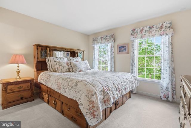 291 DRESSAGE CT, West Chester, PA 19382