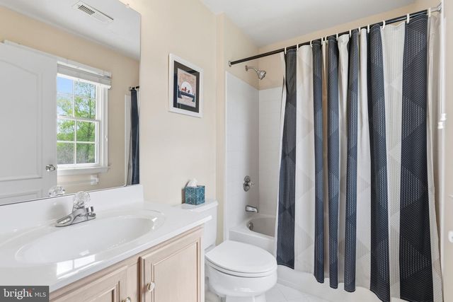 291 DRESSAGE CT, West Chester, PA 19382