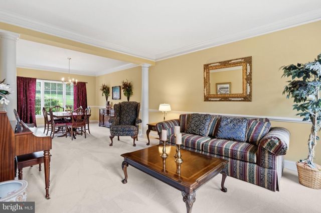291 DRESSAGE CT, West Chester, PA 19382