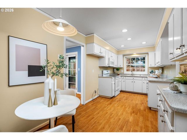 7321 Se 31ST Ave, Portland, OR 97202