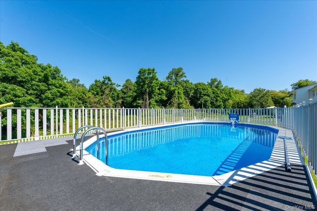 6 Maria Lane, Ossining, NY 10562