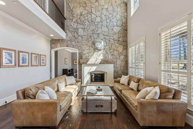 971 Country Trail, Fairview, TX 75069