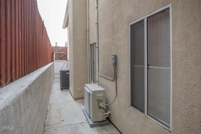 11817 Jouett Street, Los Angeles, CA 91342