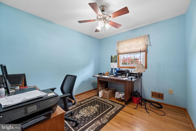 216 GLADE BLVD, Walkersville, MD 21793
