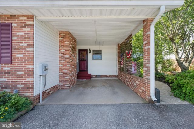 216 GLADE BLVD, Walkersville, MD 21793