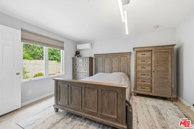 29107 Hillrise Drive, Agoura Hills, CA 91301