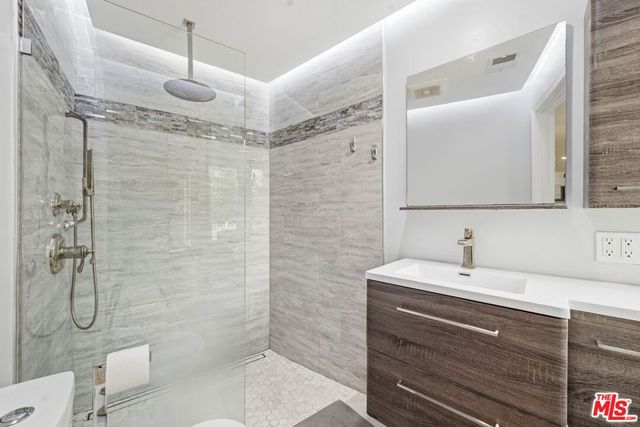 29107 Hillrise Drive, Agoura Hills, CA 91301