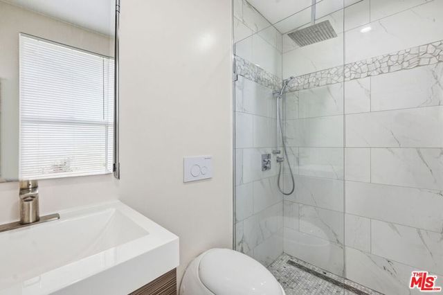 29107 Hillrise Drive, Agoura Hills, CA 91301