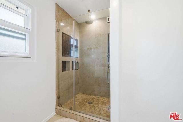 29107 Hillrise Drive, Agoura Hills, CA 91301