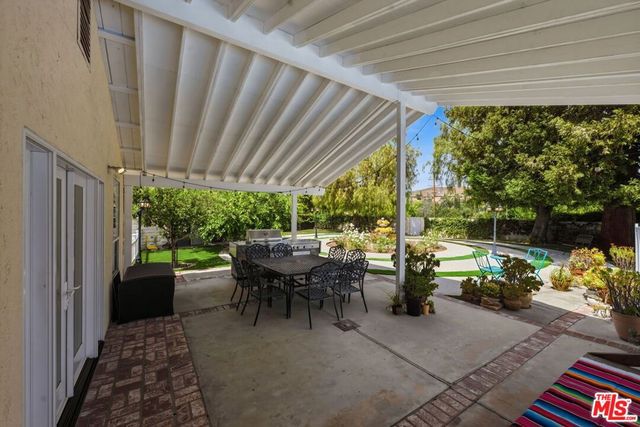 29107 Hillrise Drive, Agoura Hills, CA 91301